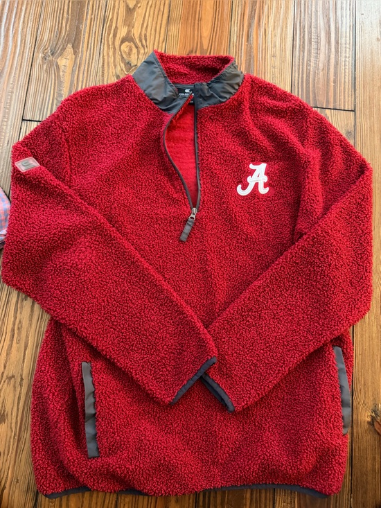Colosseum Other - Colosseum Men's Red Sherpa Pullover with Black Trim